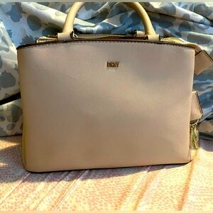 DKNYPurse